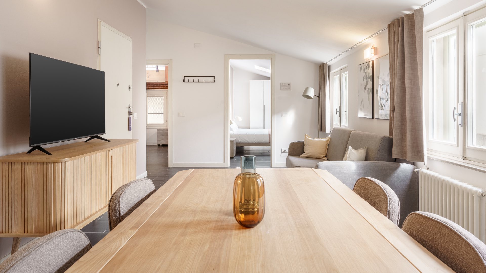 Escape the cold LP - 27