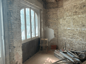 Valencia before beedroom