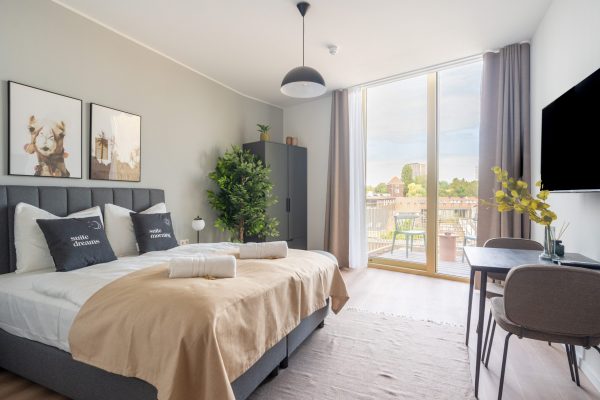 limehome-eindhoven-gashouder-st-202-suite-bedroom-view-5